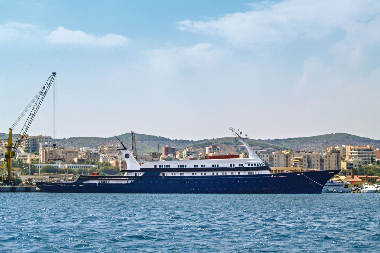 Navtilvs, Ex-Issham al Baher